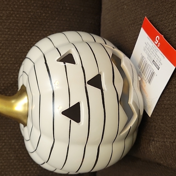 CERAMIC LIGHT UP PUMPKIN 🎃 - Picture 10 of 16